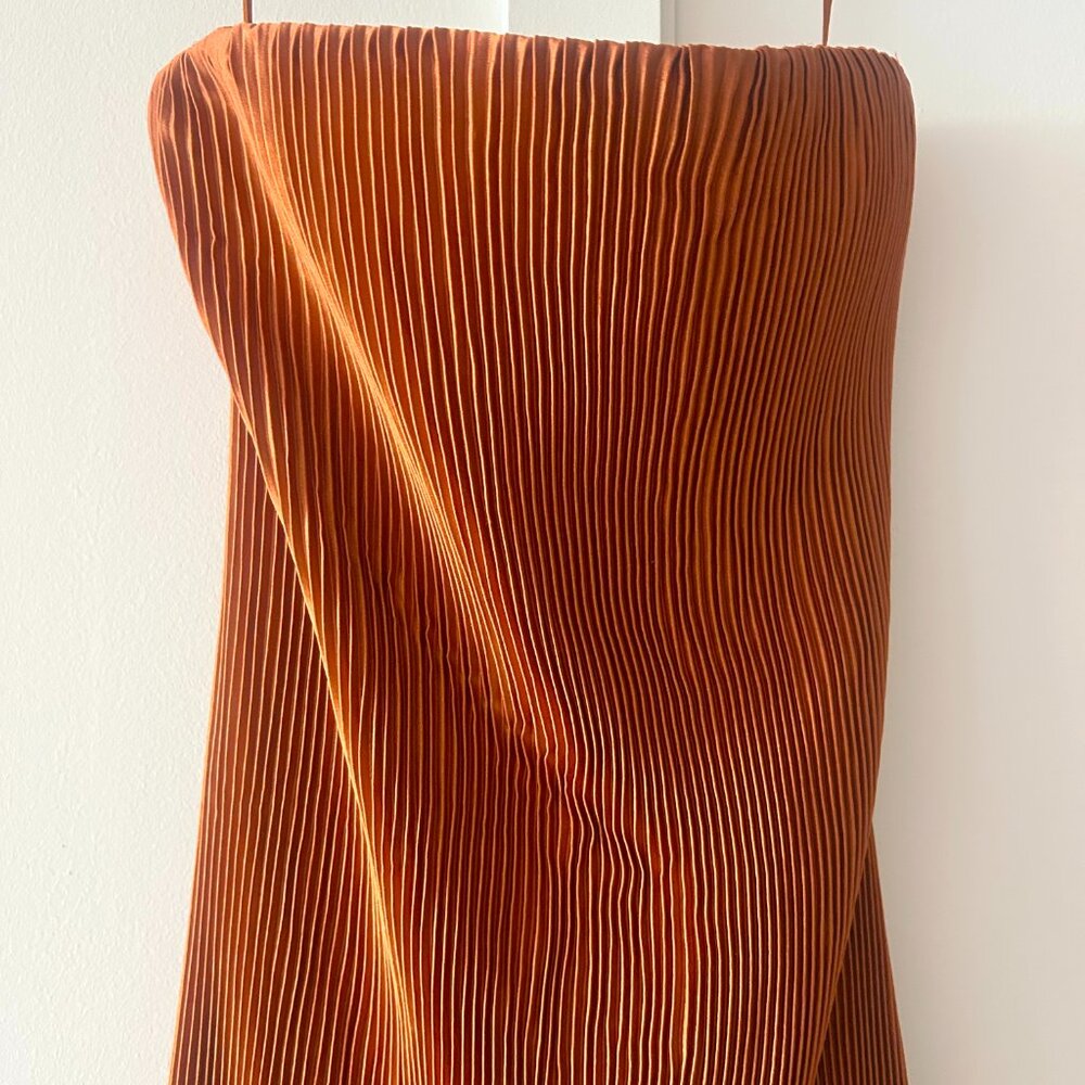 Abercrombie Giselle Pleated Midi Dress - Picture 3 of 5